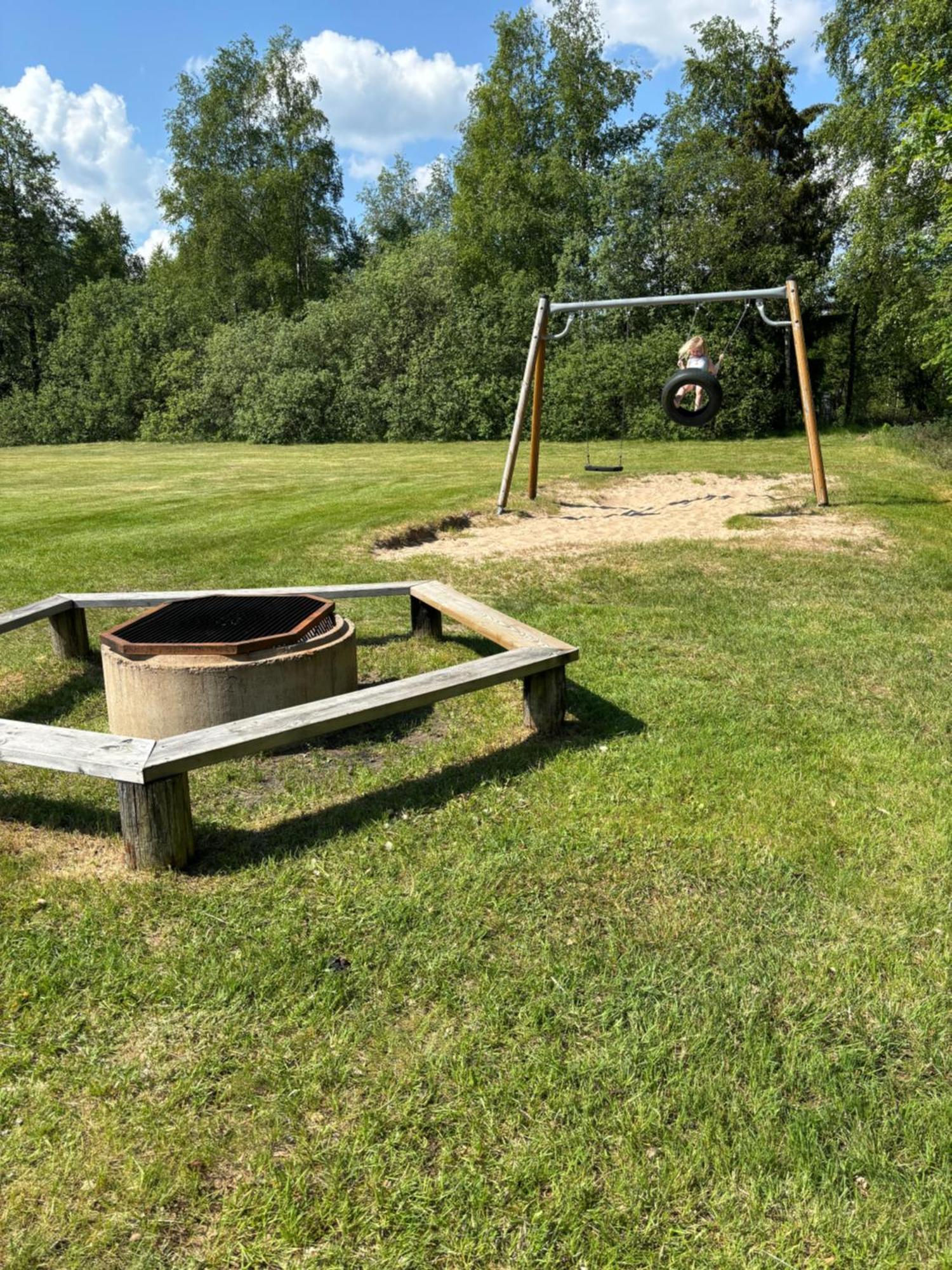 Willa Gaesthus I Gardsmiljoe Forsheda Zewnętrze zdjęcie